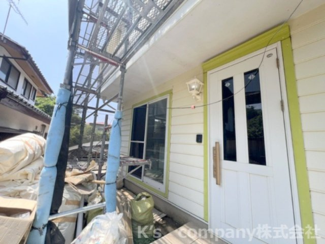 ◎茅ヶ崎市南湖6丁目　中古戸建の玄関|2026.7.25撮影◇