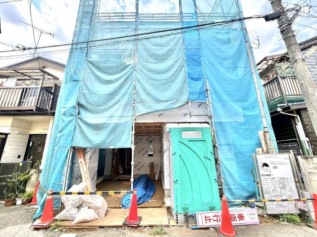 新座市栄4丁目新築戸建の外観|10月末完成予定でございます。