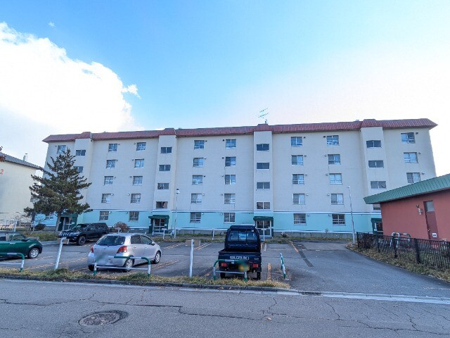 ユートピア川原　１号棟