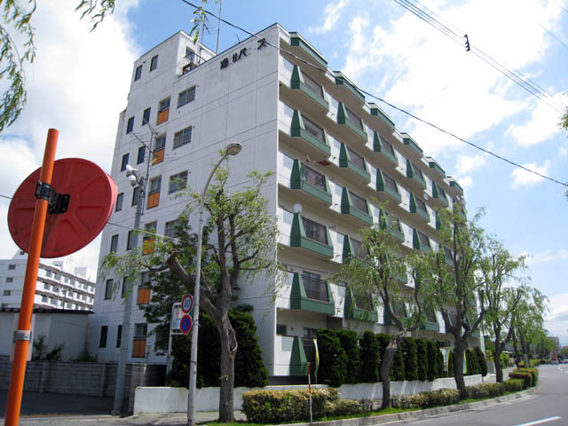 湯川パレス