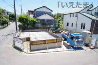 【外観】 | 【仲介手数料無料！！】町田市鶴川4丁目　新築戸建て（全1棟）A号棟　5190万円 | 令和8年5月30日撮影　建築中