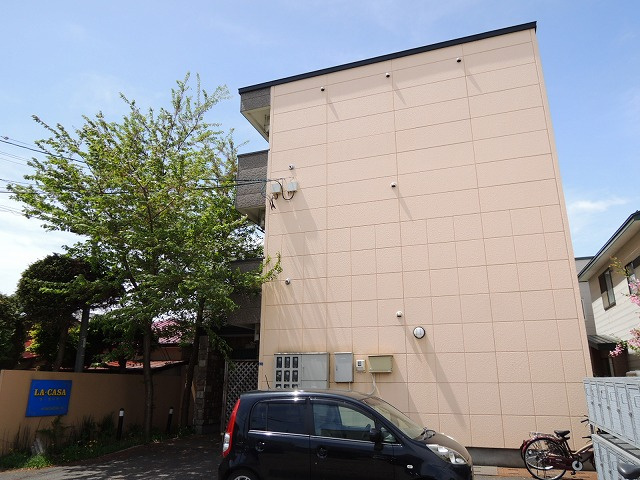 ラカーサ