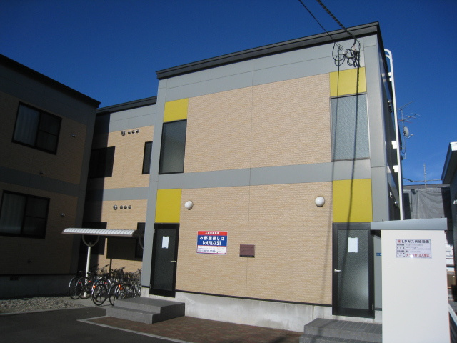 レオパレス日サルー時任町Ｂ
