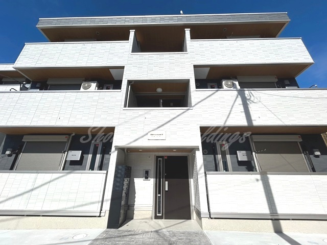 藤沢市本鵠沼２丁目のアパート