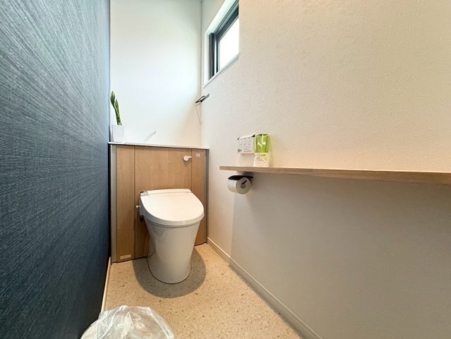 ライフレーベル監修♪洋風な間取りでオシャレな新生活♪ソーラー蓄電池付オール電化！栃木市惣社町のトイレ|落ち着いた色調のトイレです