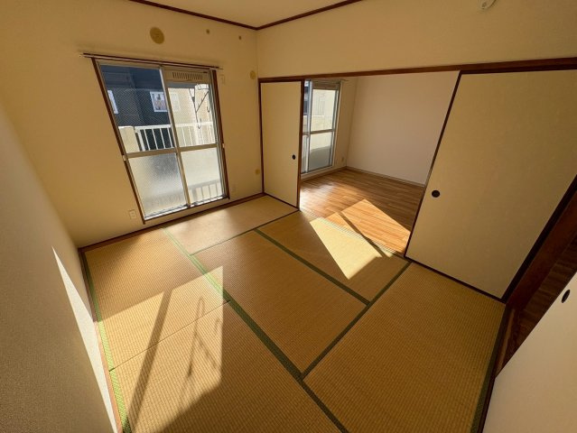 グリーンタウン本中山の和室