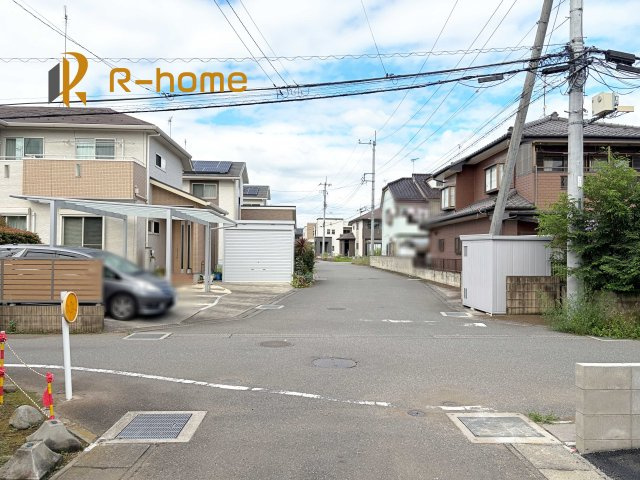 古河市駒羽根第2　新築戸建て　1号棟の前面道路含む現地写真|堂々！建物完成♪実際のお部屋をご見学可能です♪
ご見学が一番の資料！お気軽にお問い合わせ下さい♪