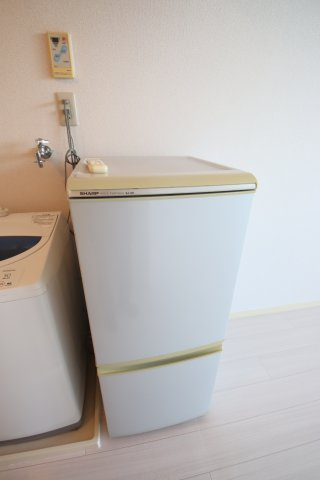 【設備】 | JMオレンジハイツ | 冷蔵庫スぺース
