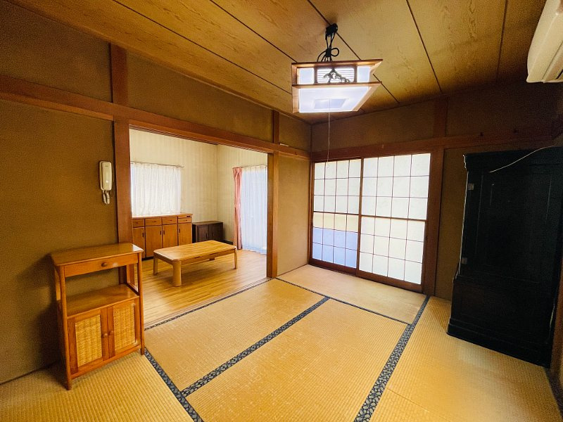 あきる野市草花　中古戸建の和室|1階和室