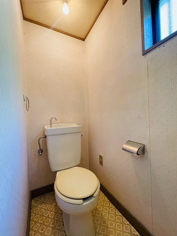 あきる野市草花　中古戸建のトイレ
