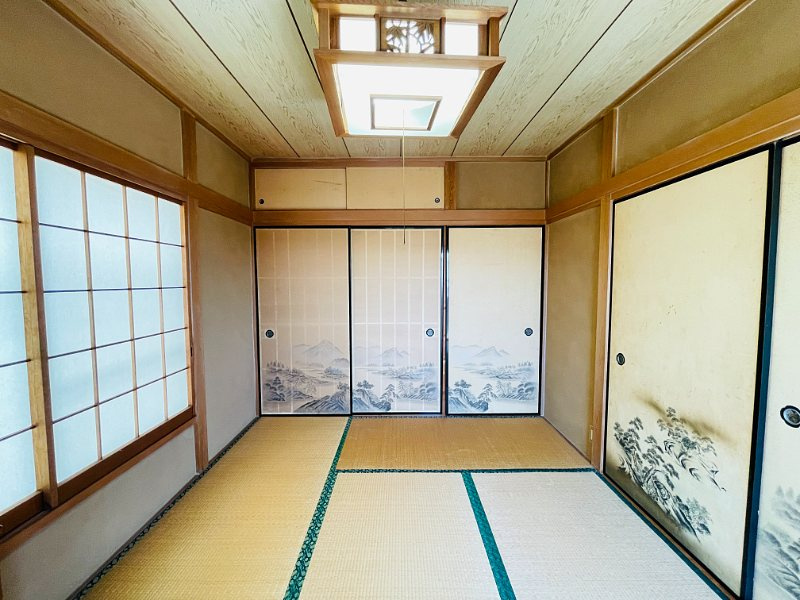 あきる野市草花　中古戸建の和室|2階和室