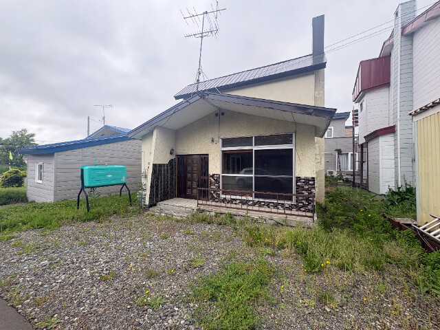 美園７条８丁目４－５貸家