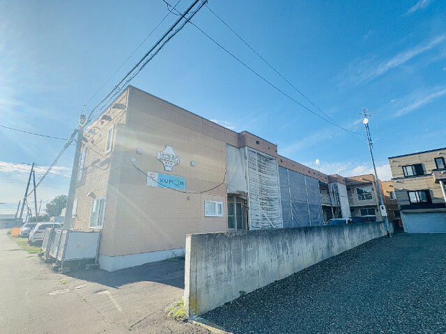 美唄市西四条南２丁目のアパート