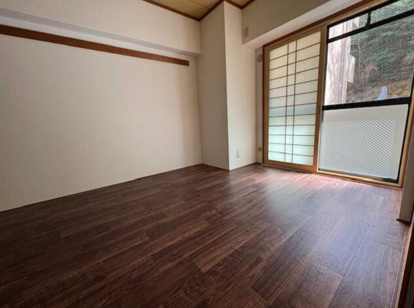 ライオンズマンション姫路西今宿の洋室