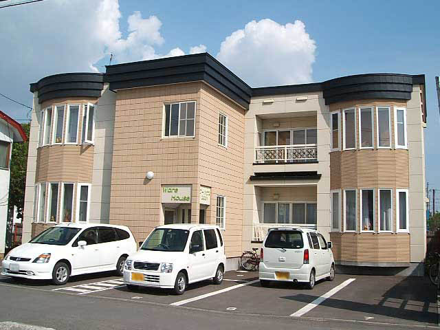 ワーハウス２００１