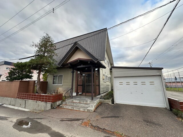 美唄市西二条南７丁目の一戸建て