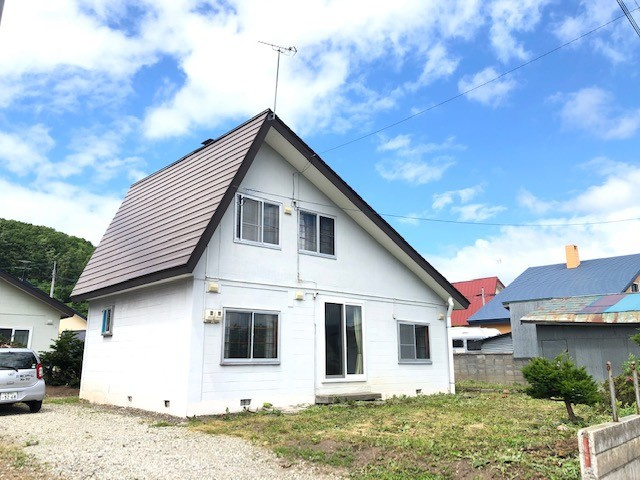 三笠市柏町４４９－３貸家