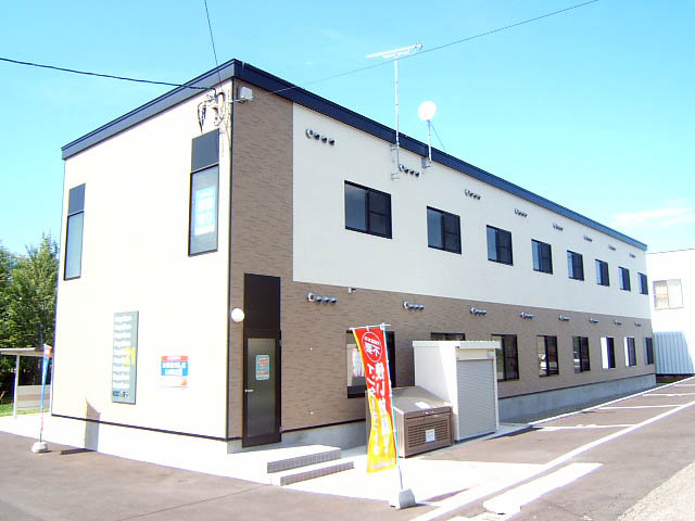 レオパレスシャルマンⅢ