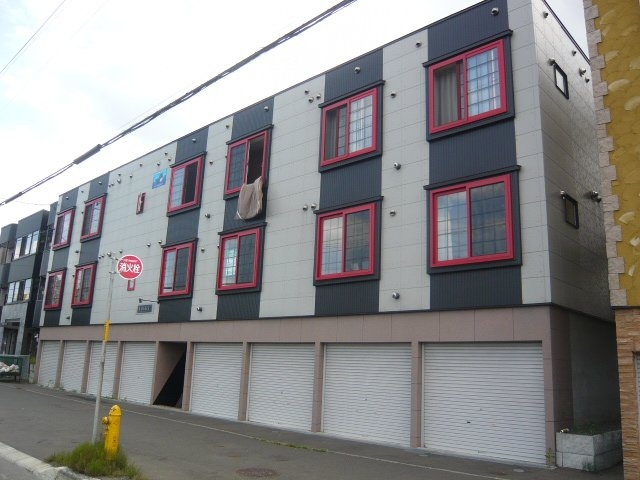 ＬＡ　ＶＯＧＵＥ