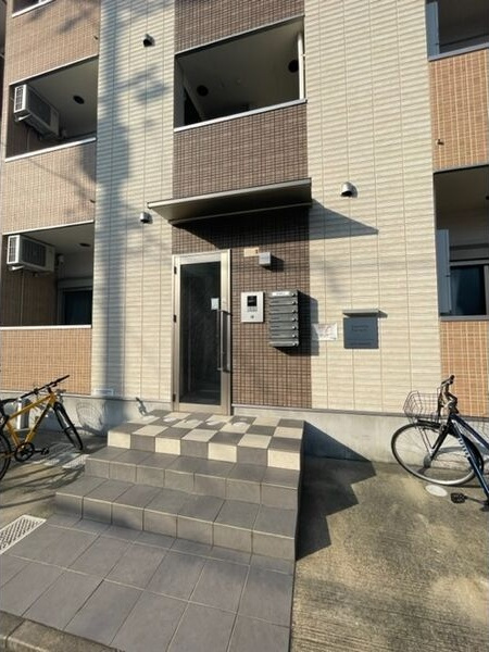jolie maison 2のエントランス