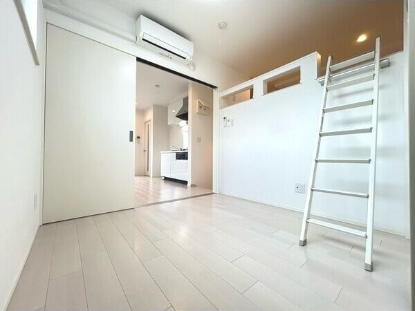 jolie maison 2の内装