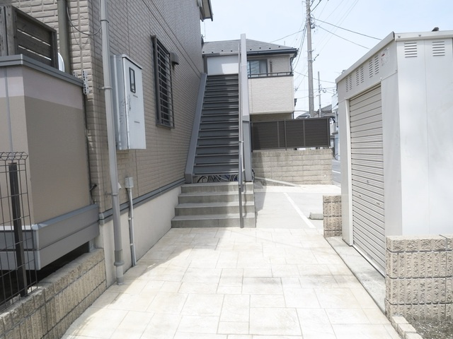 モナリエ北小岩のエントランス|エントランススペース。