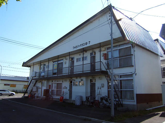 ファミリーハウス６，７