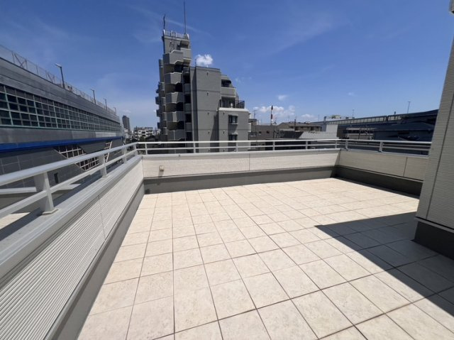 中古戸建　尼崎市南竹谷町2丁目の展望|屋上テラスから阪神「出屋敷」駅や周辺施設が一望できます♪