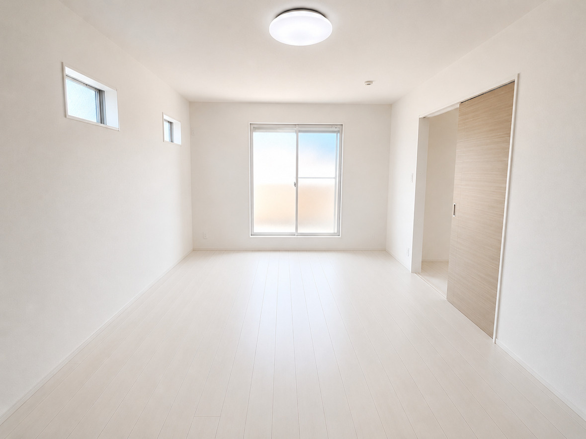 中古戸建　尼崎市南竹谷町2丁目の寝室|3Ｆ洋室（納戸）は広々約11.91帖あり寝室としてご利用頂けます♪南向きバルコニーに面し、陽当り◎