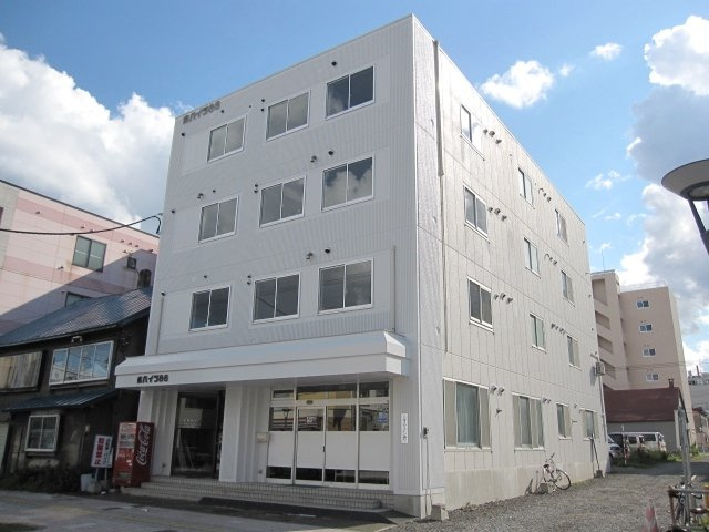東ハイツ８・８