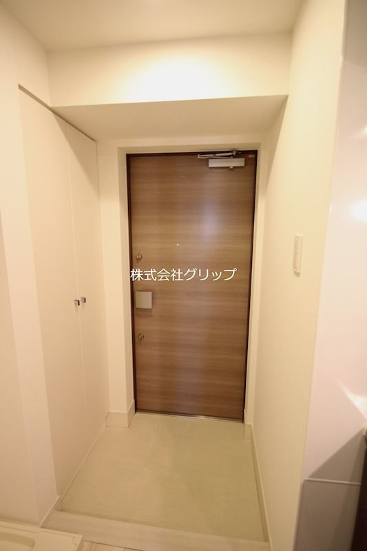 アーリアシティ川崎の玄関