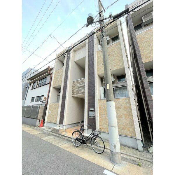 フォルクローレ名駅西　名古屋市賃貸　仲介手数料無料のエントランス