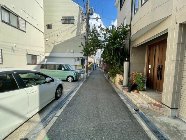 SOLASIA residence九条の駐車場