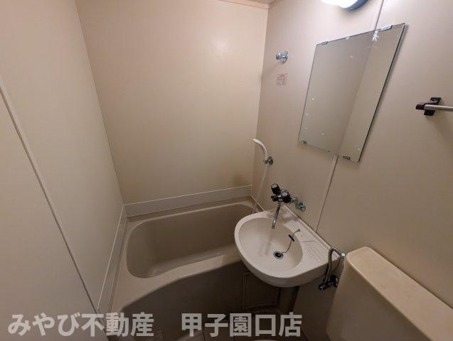 ジョイ甲子園の洗面所