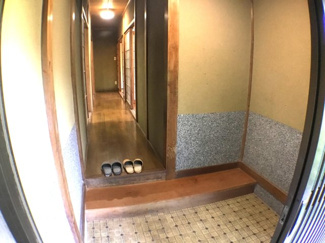 【玄関】 | 阿草貸家