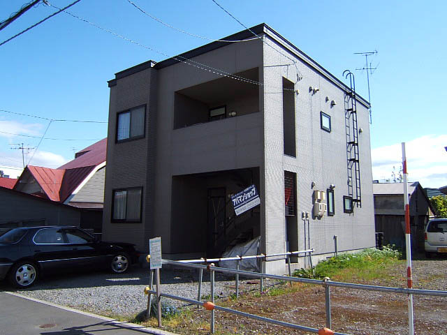 稲尾貸家