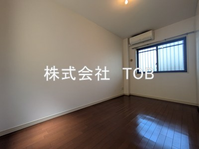 【洋室】 | エストライフつつじヶ丘七番館 | 洋室5.3帖