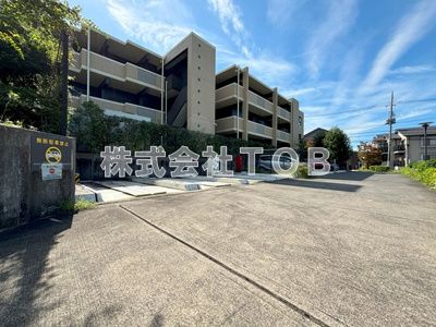 【駐車場】 | エストライフつつじヶ丘七番館