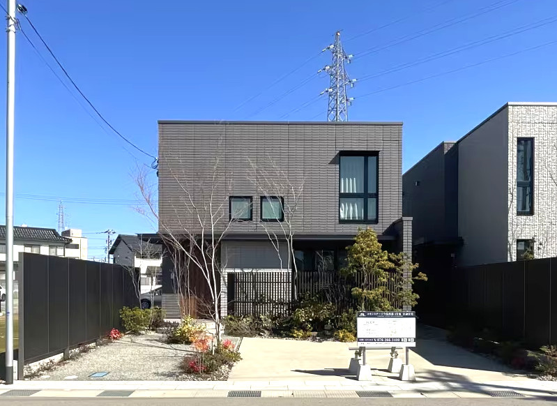 富山市今泉西部町4号地 売家