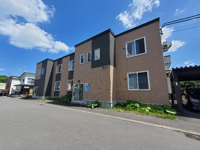 ラメゾン神楽岡