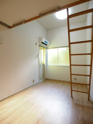 レオパレス千川 の寝室