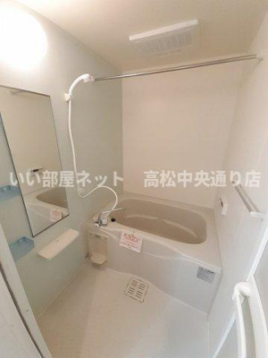 【浴室】 | ルース　デラ　プレッソ　Ⅲ