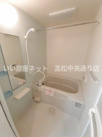 【浴室】 | ルース　デラ　プレッソ　Ⅲ