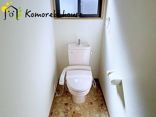 桶川市川田谷　中古戸建のトイレ|清潔感のあるトイレです