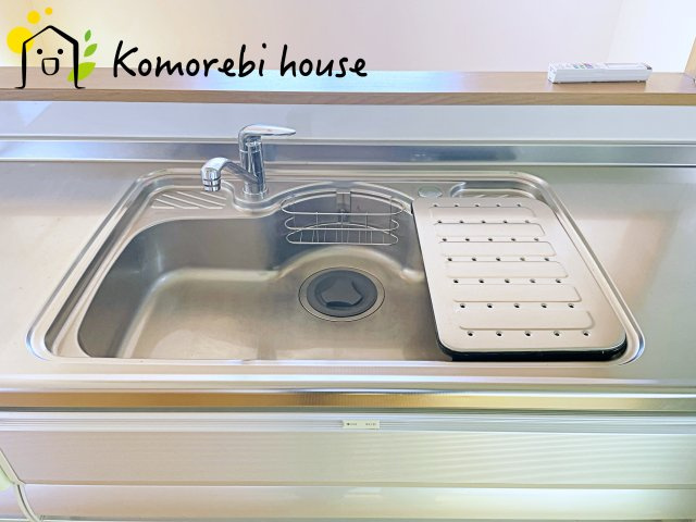 桶川市川田谷　中古戸建のキッチン|キッチンでお料理をお楽しみください