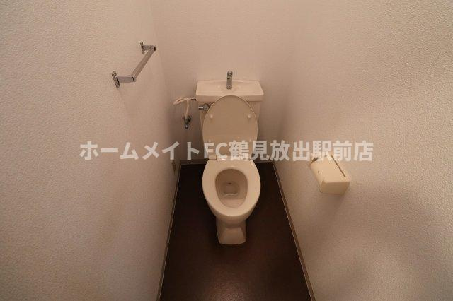 大阪市鶴見区今津中３丁目の賃貸マンションのトイレ