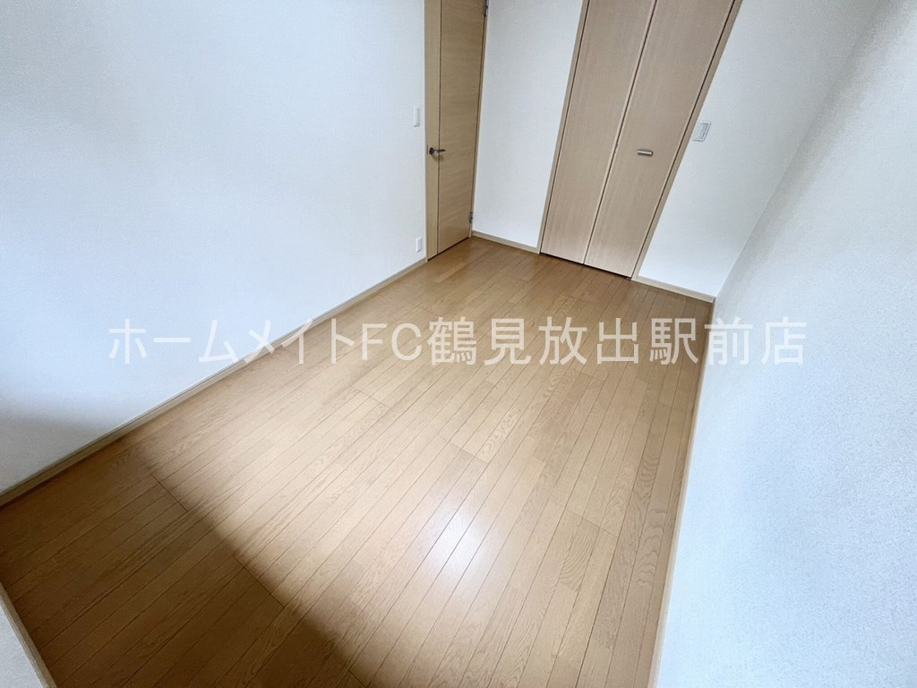 大阪市鶴見区緑２丁目の賃貸マンションの洋室