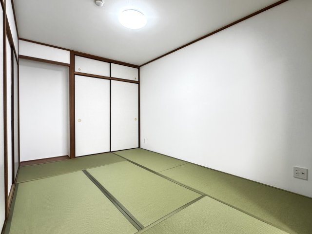 ダイアパレス楠上の和室