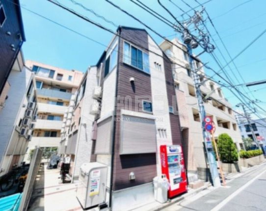 ファイン三軒茶屋の外観