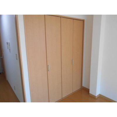 【内装】 | リトルベル |  